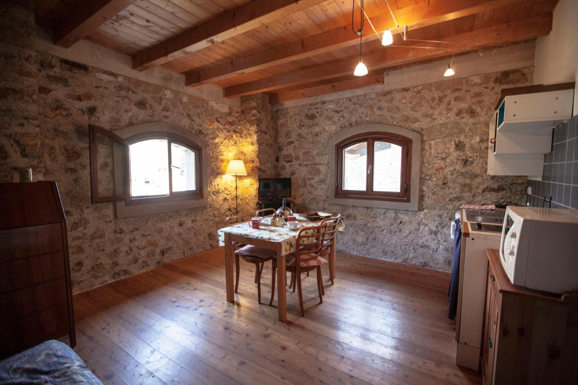 Pra De La Fam B&B Tignale Habitación foto
