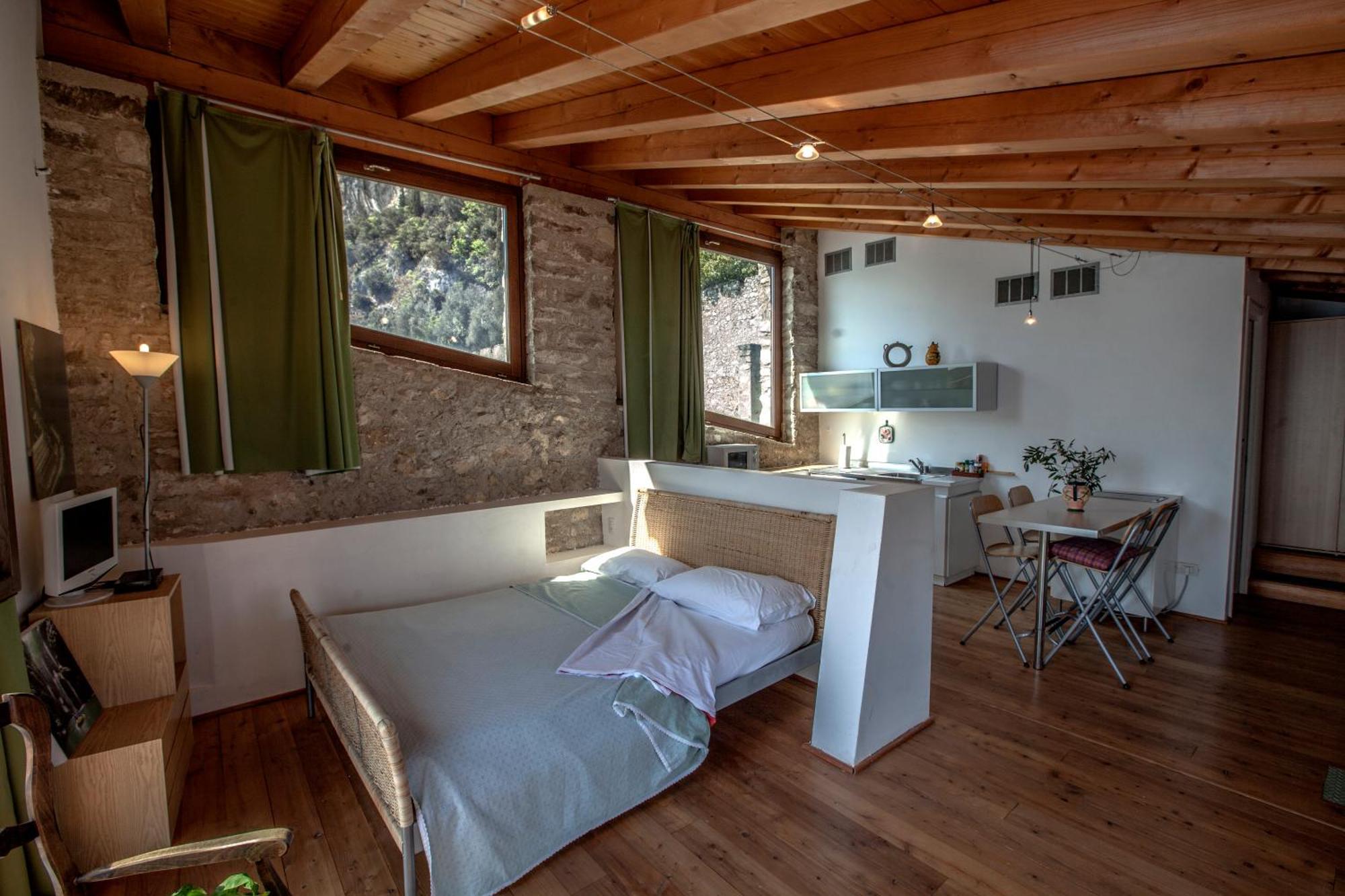 Pra De La Fam B&B Tignale Habitación foto